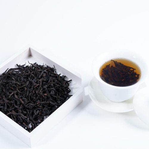 Black Tea Hangzhou Zhiqinghe Tea Tech Co.,Ltd. Producing Black Tea