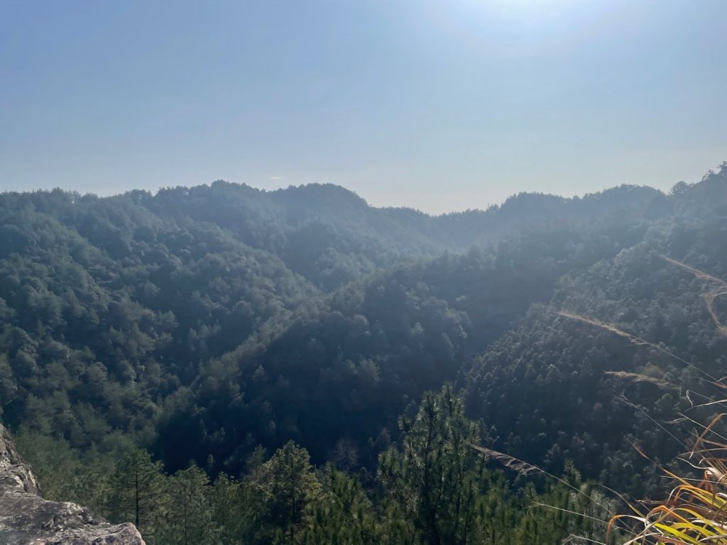 The scenery from Linglong Mountain peak