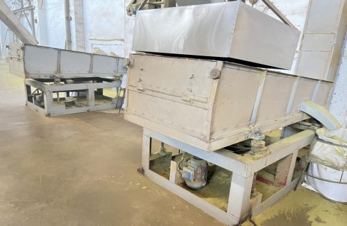 Screening removes dust and fragments