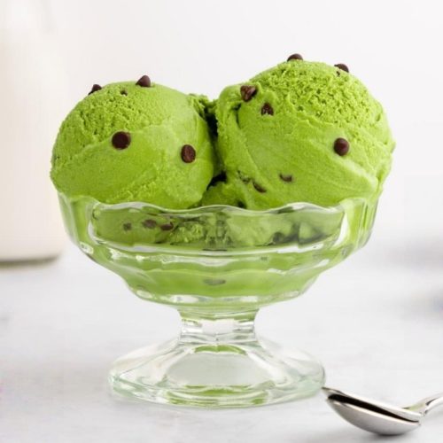 Bowl-shaped Matcha Ice cream